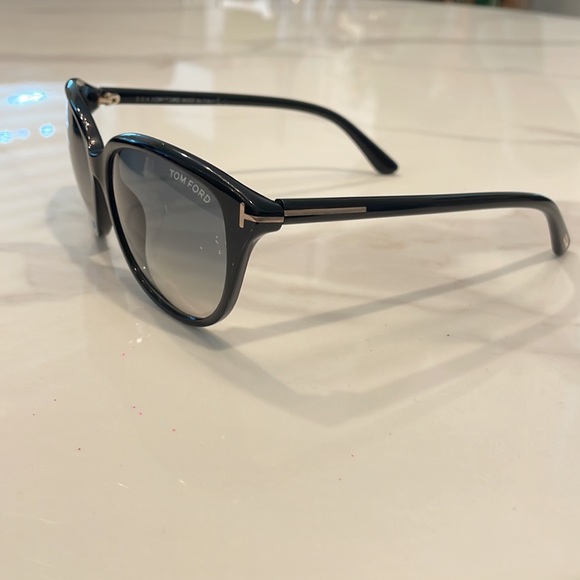 Tom Ford Sunglasses womens brown main image 5